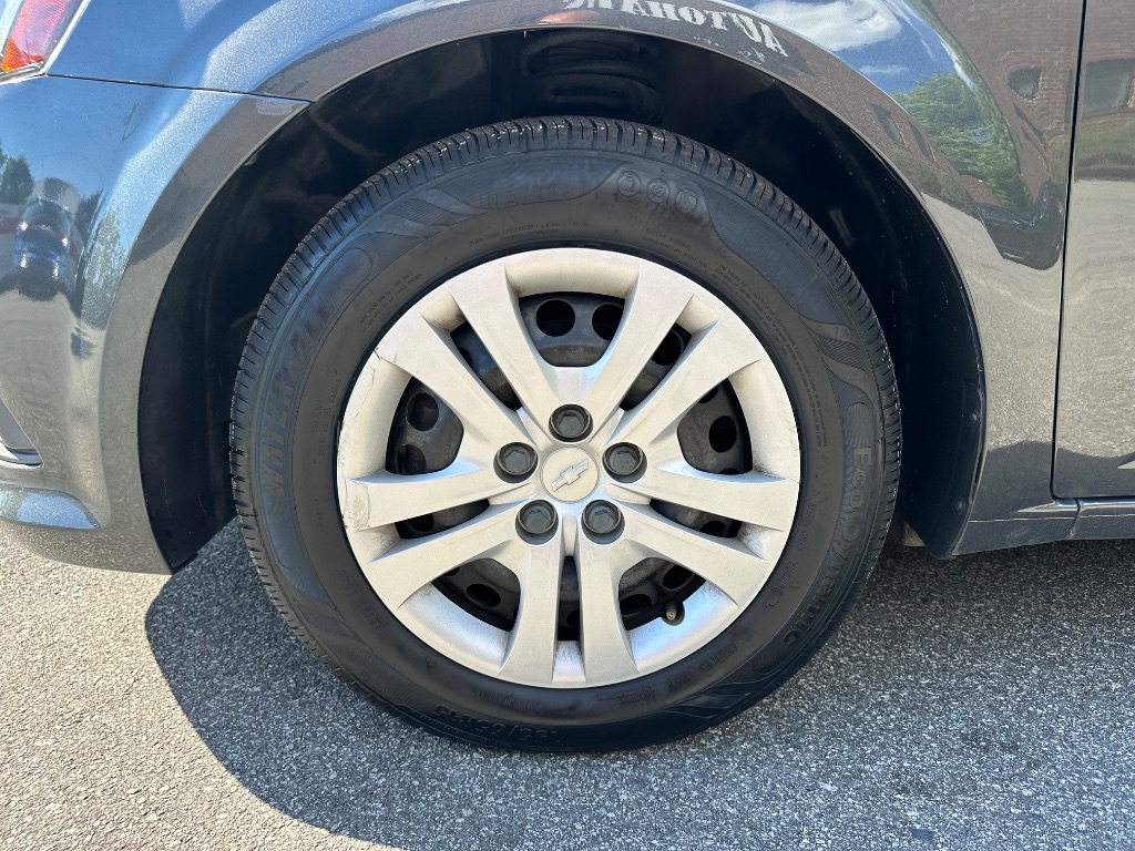 2020 Chevrolet Sonic - $8,499