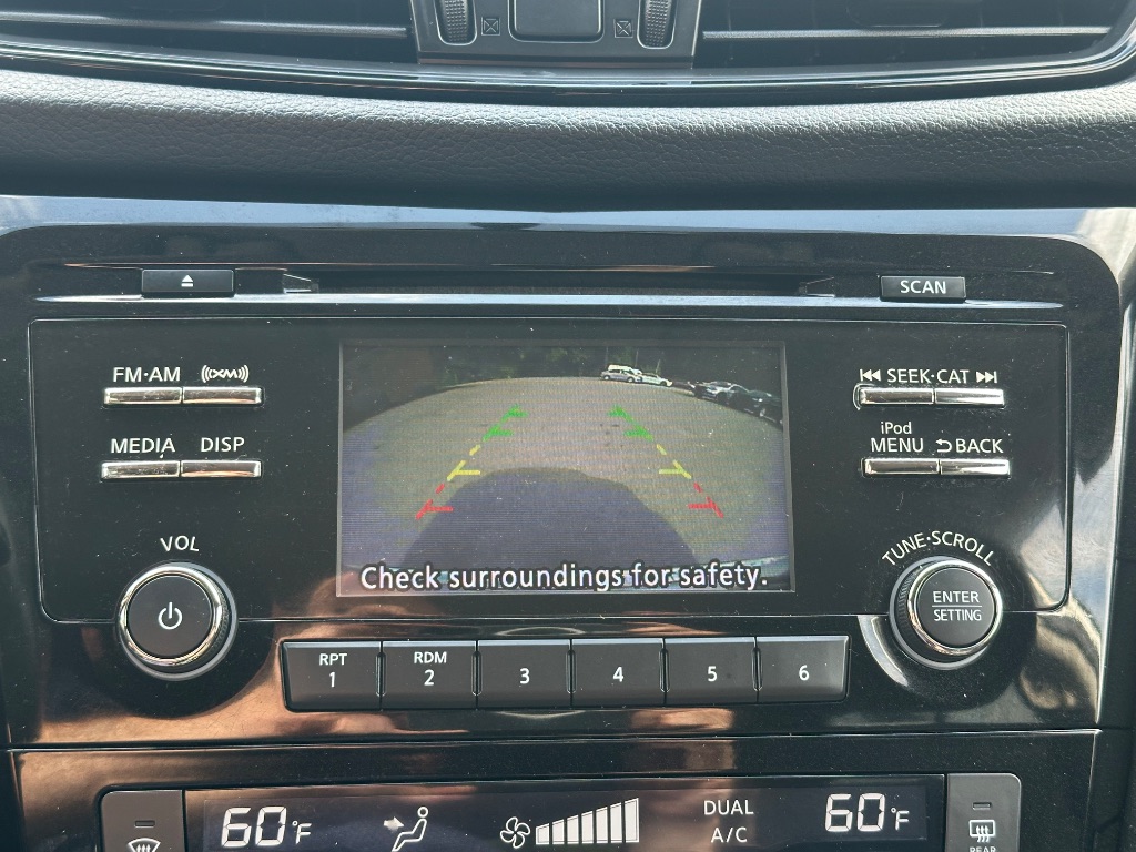 2017 Nissan Rogue - $10,999