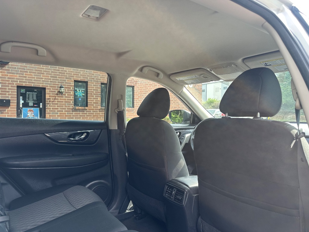 2017 Nissan Rogue - $10,999