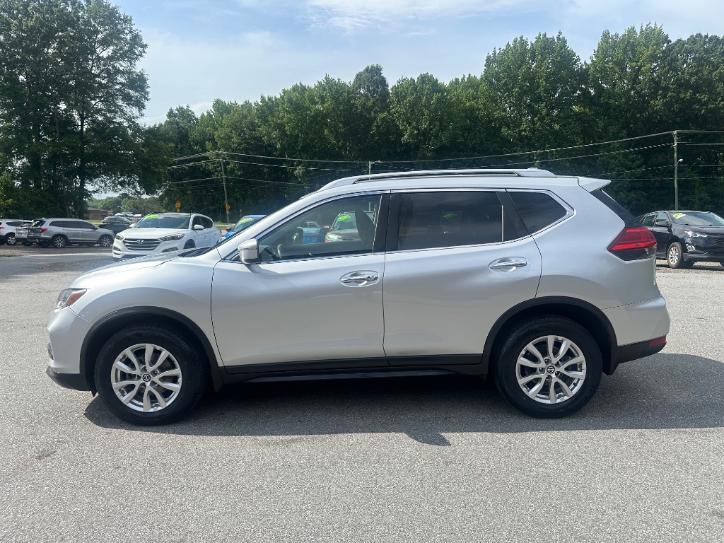 2017 Nissan Rogue - $10,999