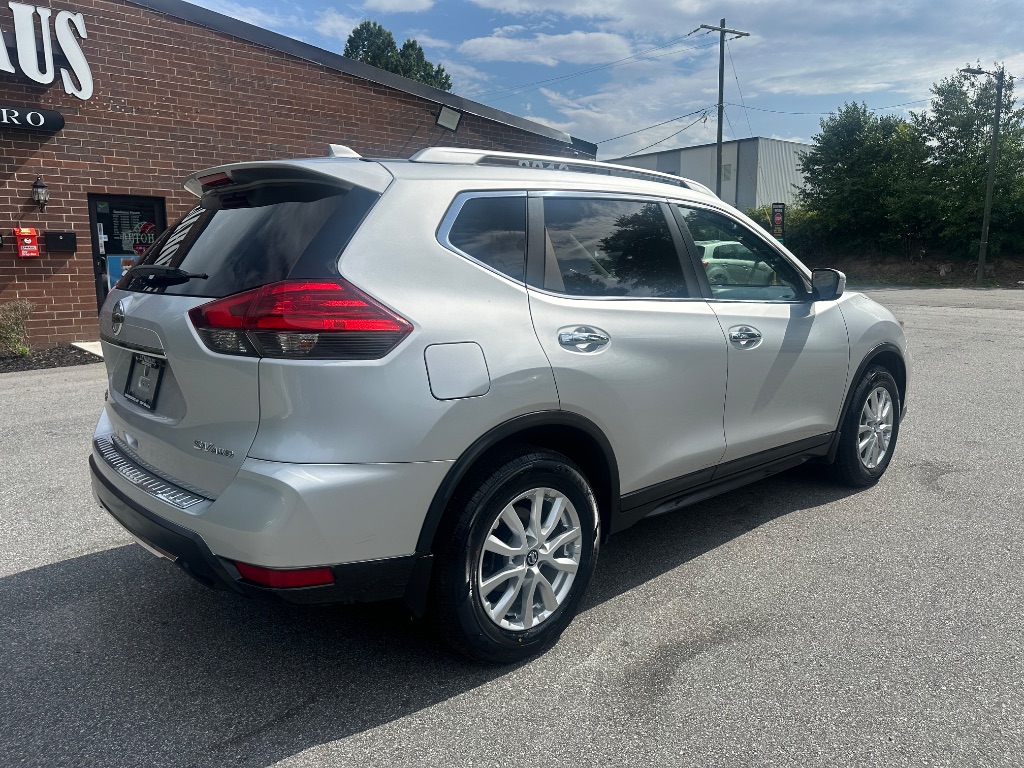 2017 Nissan Rogue - $10,999