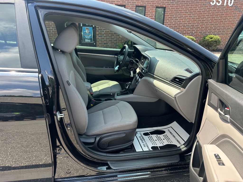 2019 Hyundai Elantra - $10,999