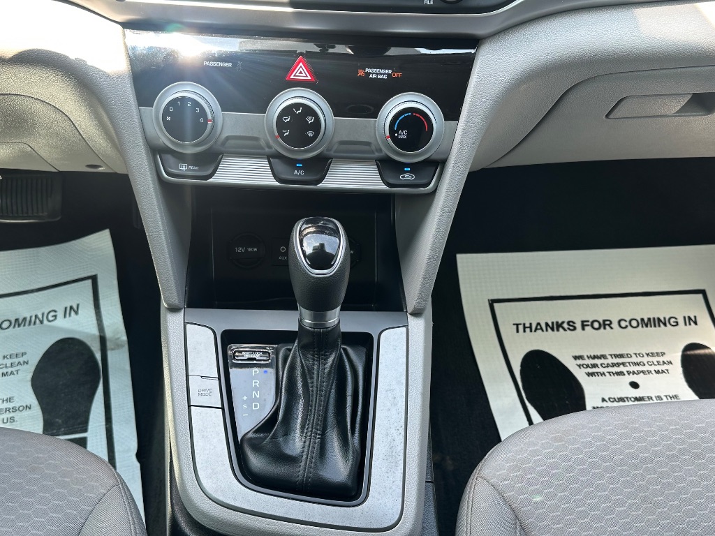 2019 Hyundai Elantra - $10,999