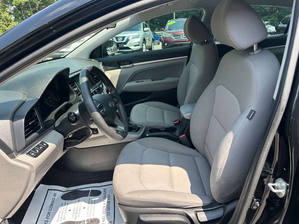 2019 Hyundai Elantra - $10,999