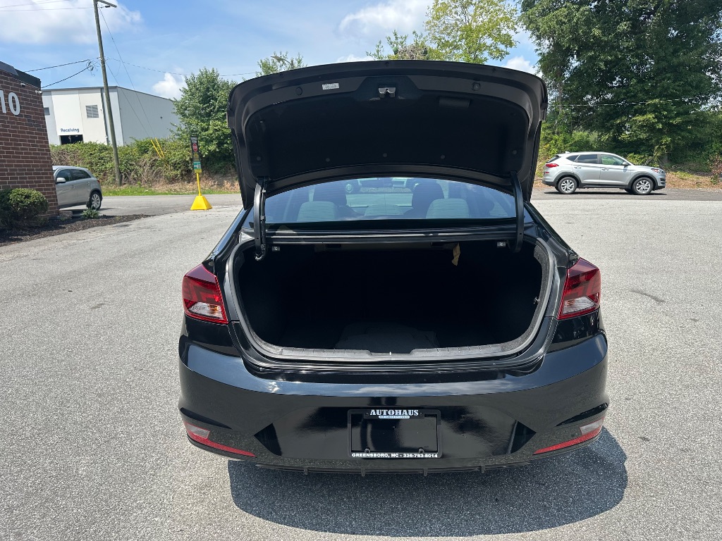 2019 Hyundai Elantra - $10,999
