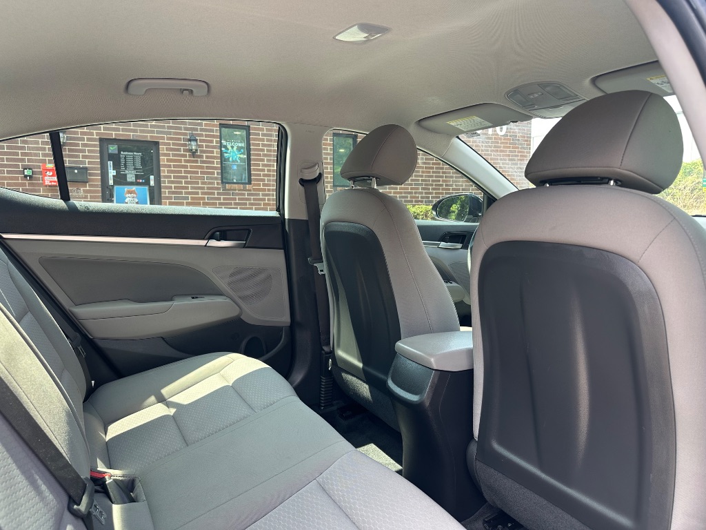 2019 Hyundai Elantra - $10,999