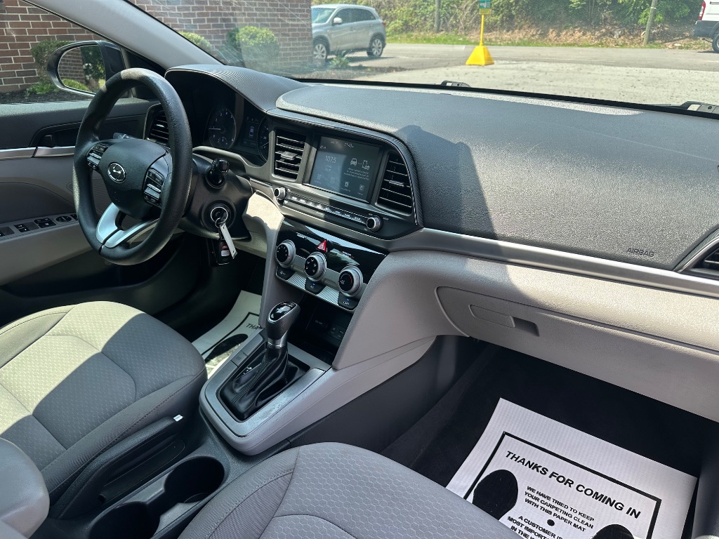 2019 Hyundai Elantra - $10,999