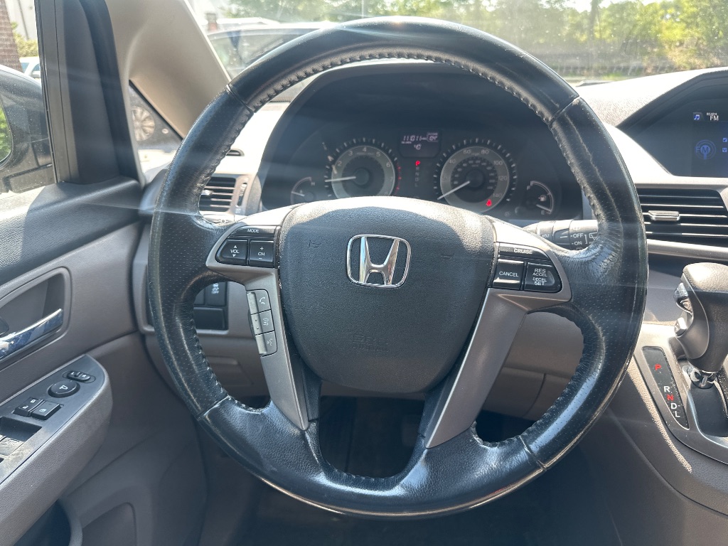 2016 Honda Odyssey - $14,499