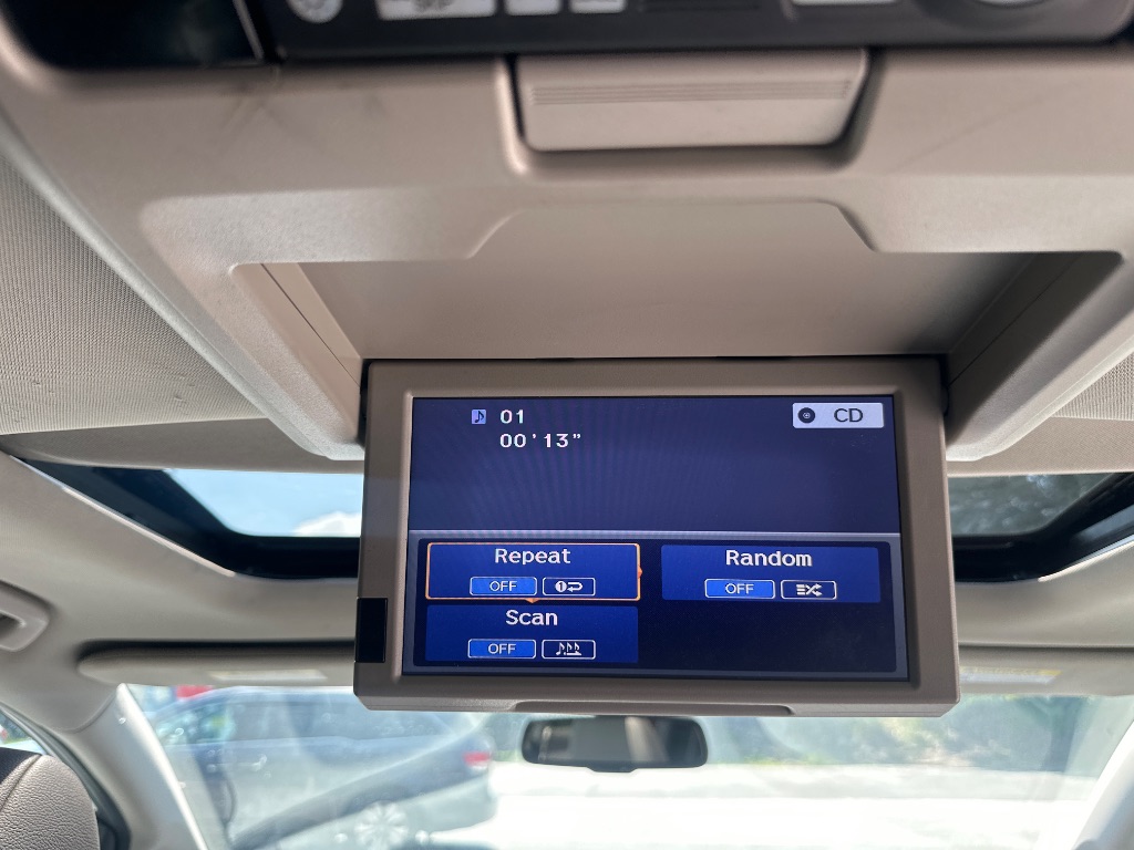 2016 Honda Odyssey - $14,499