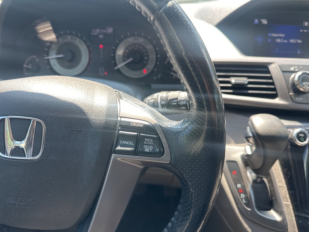 2016 Honda Odyssey - $14,499