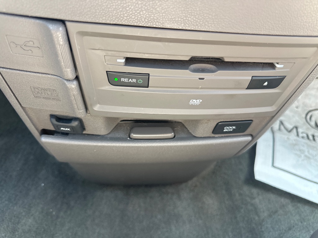 2016 Honda Odyssey - $14,499