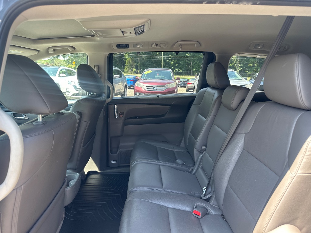 2016 Honda Odyssey - $14,499