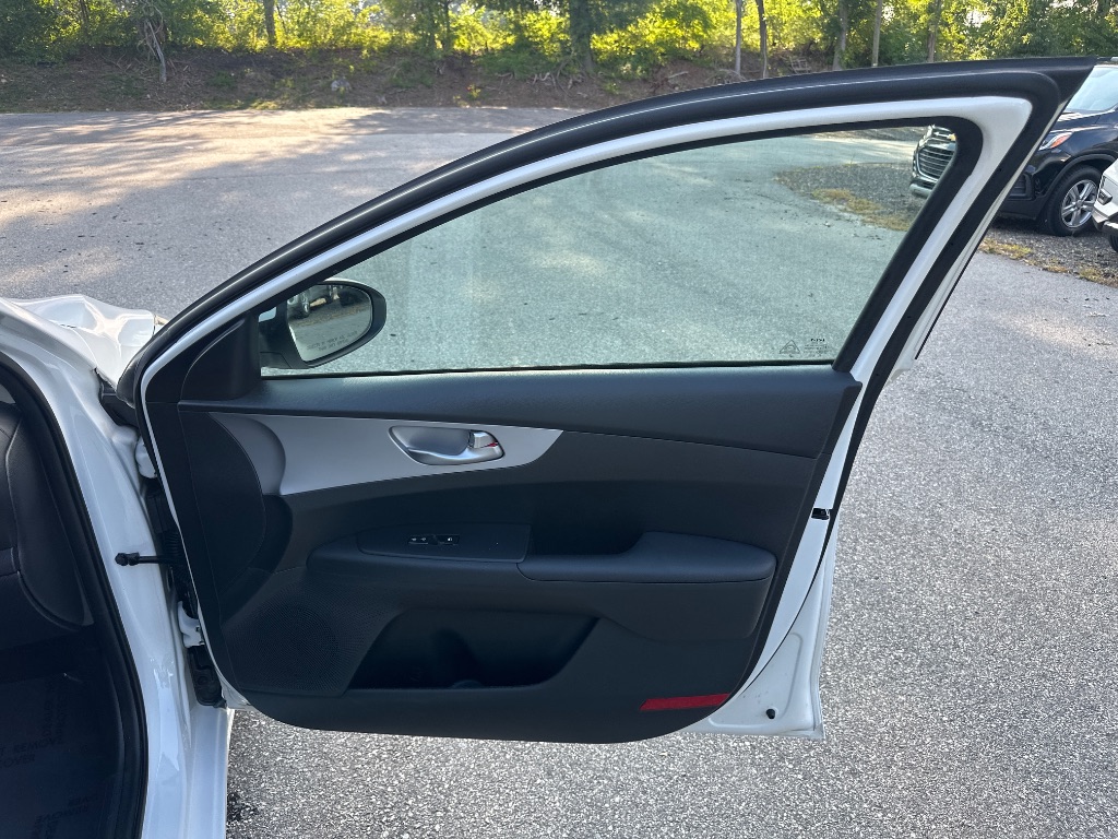 2024 Kia Forte - $14,999