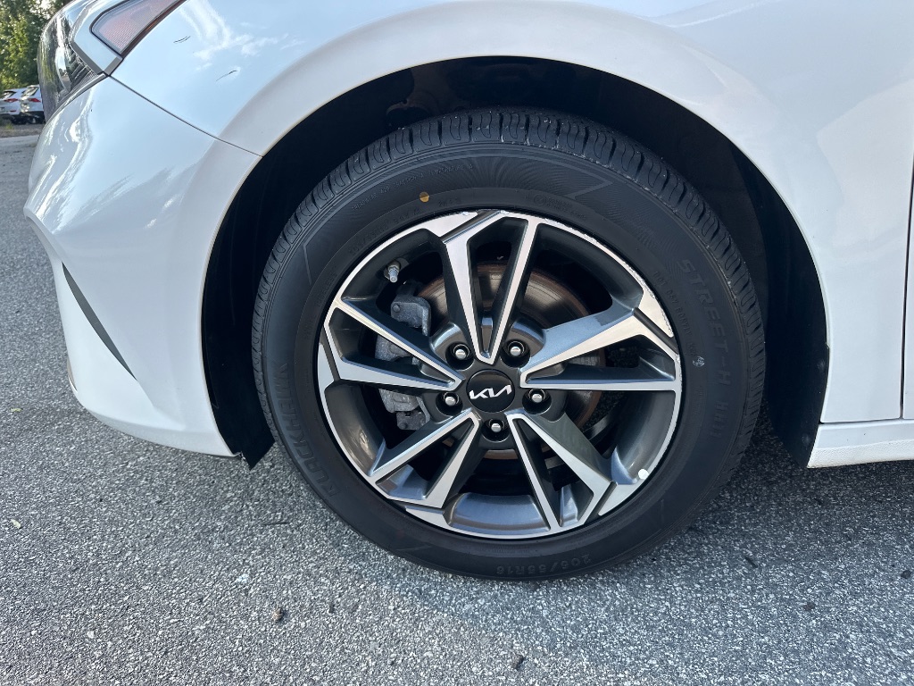 2024 Kia Forte - $14,999