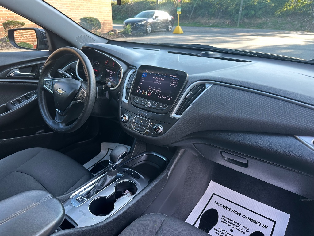 2023 Chevrolet Malibu - $12,999