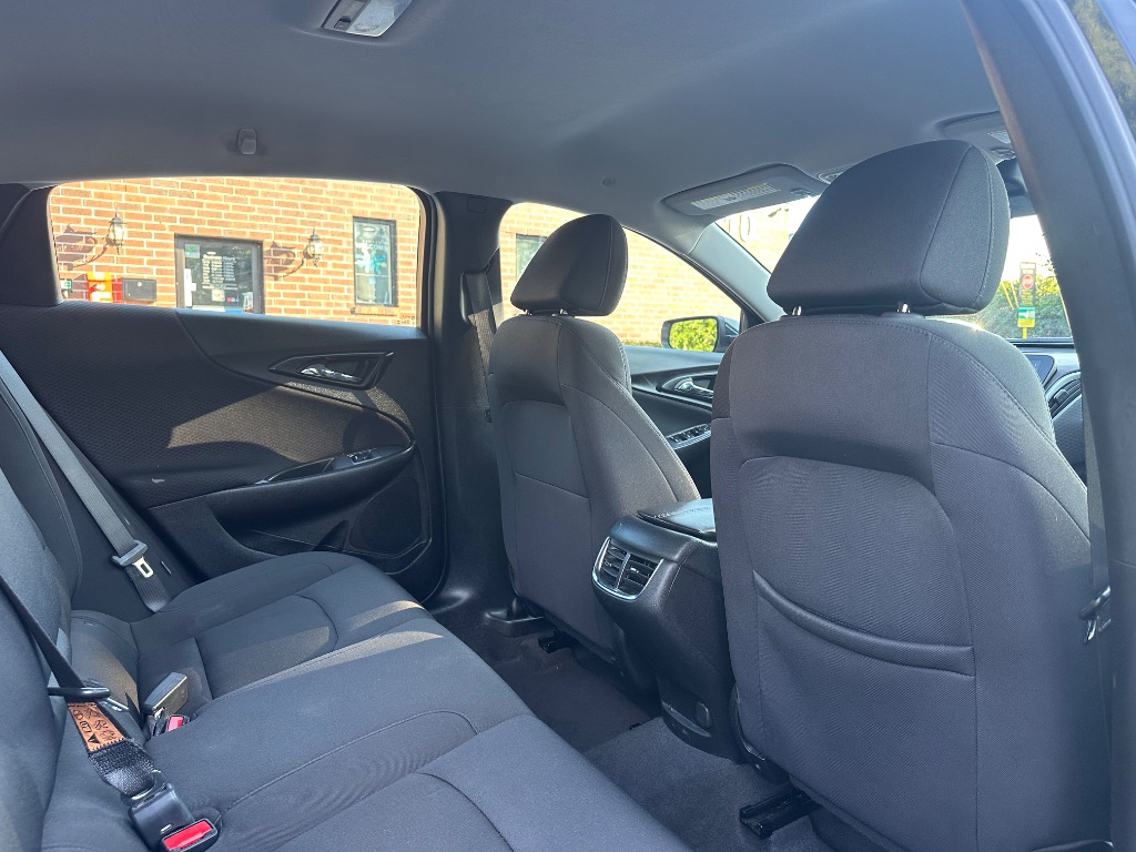 2023 Chevrolet Malibu - $12,999