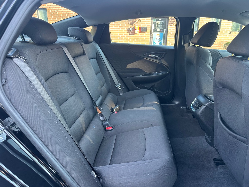 2023 Chevrolet Malibu - $12,999