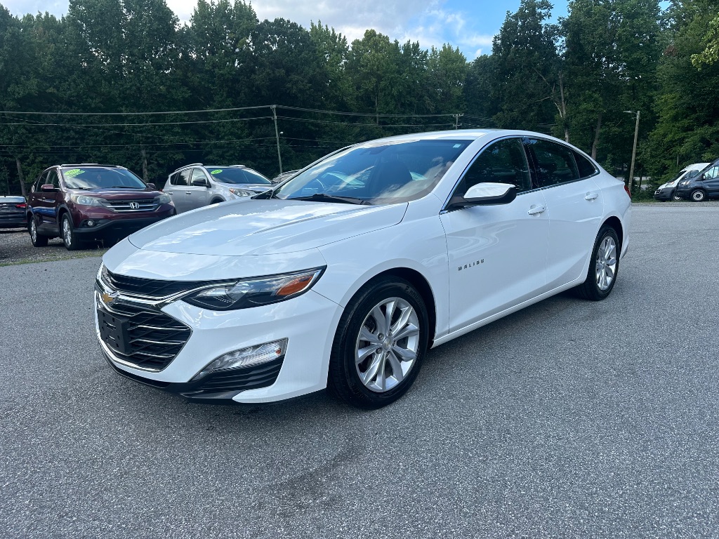 2023 Chevrolet Malibu - $12,800