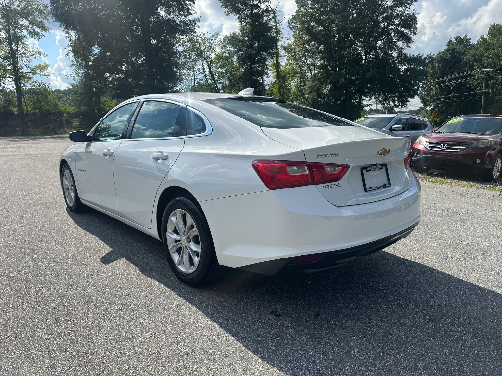 2023 Chevrolet Malibu - $12,800