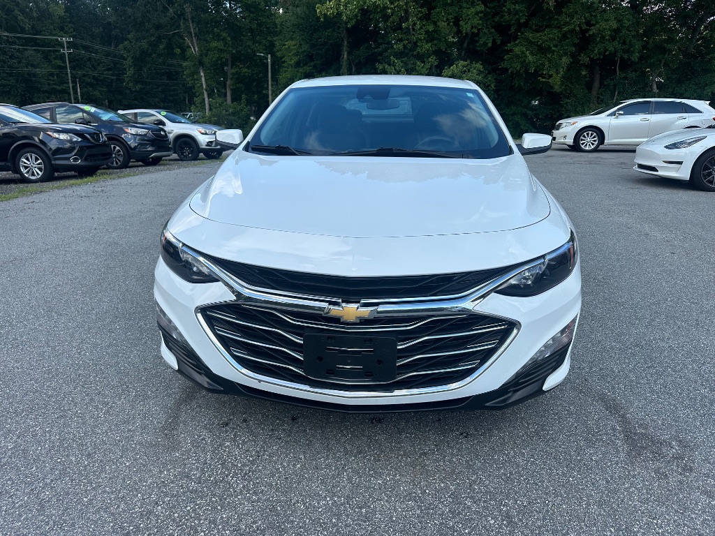 2023 Chevrolet Malibu - $12,800