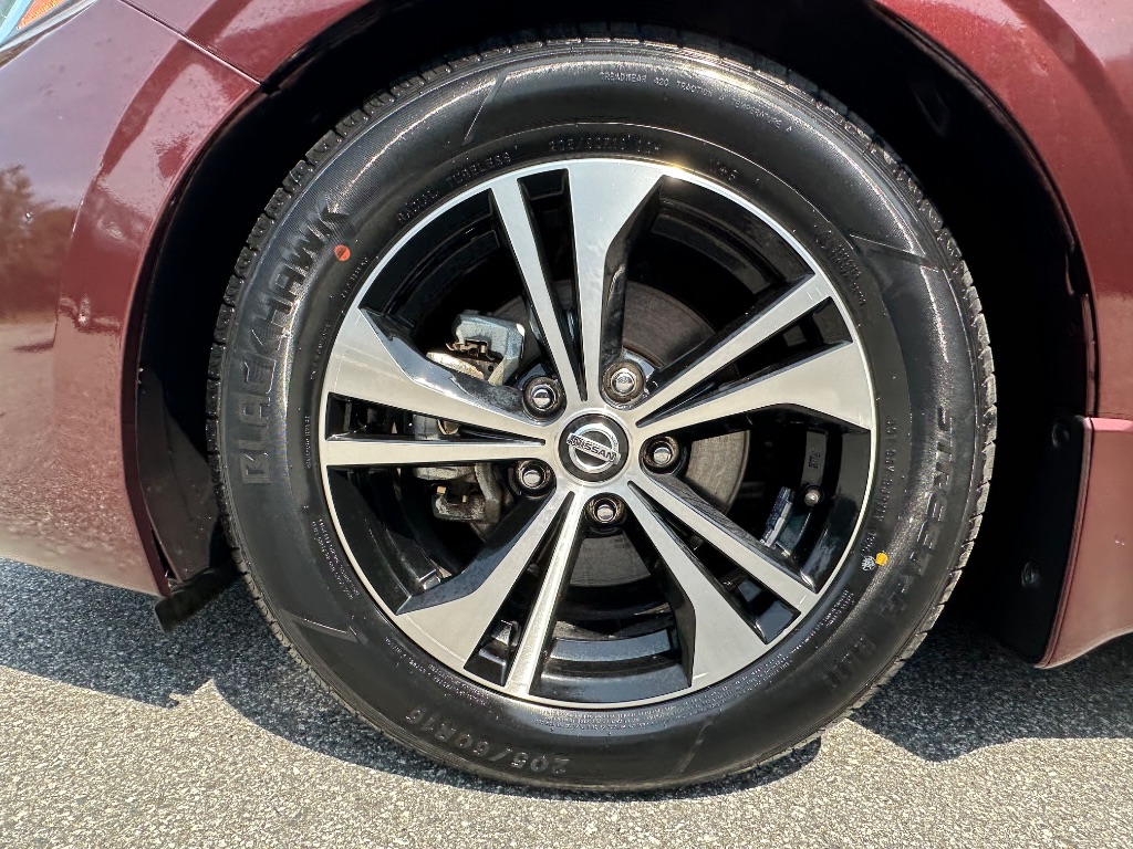 2022 Nissan Sentra - $15,499