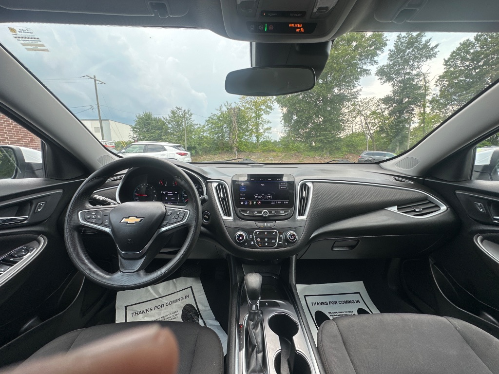 2023 Chevrolet Malibu - $15,499