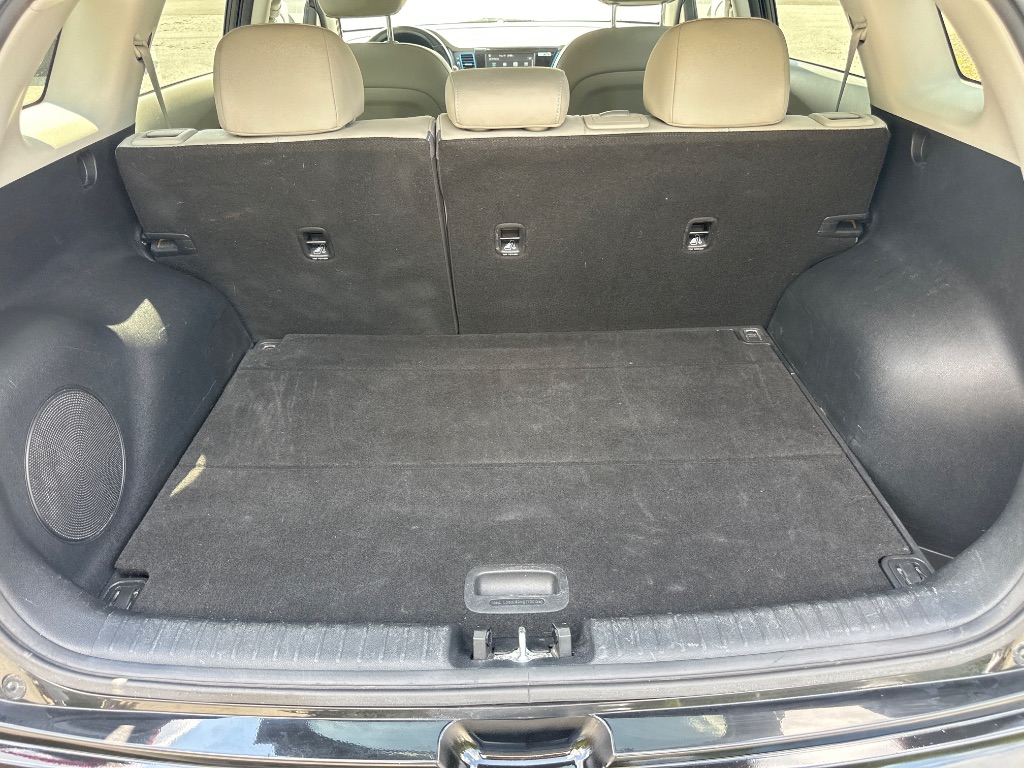 2017 Kia Niro - $11,499