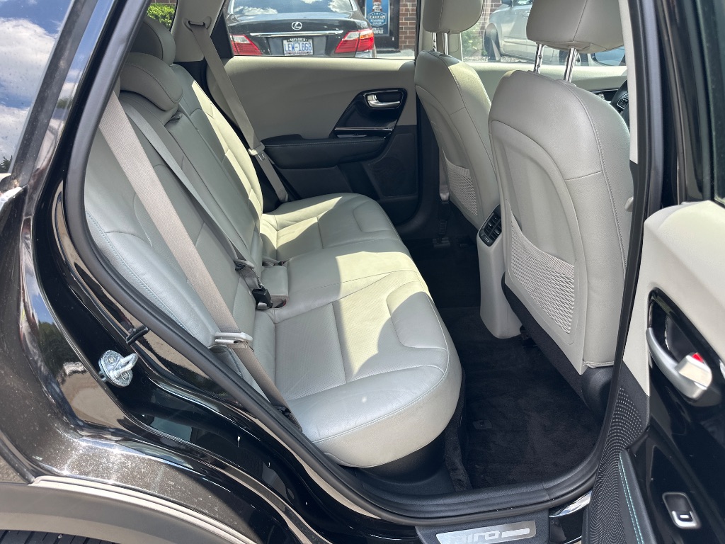 2017 Kia Niro - $11,499