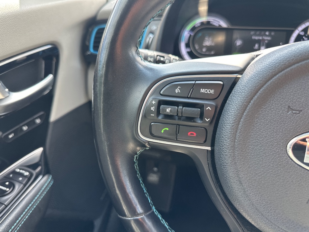 2017 Kia Niro - $11,499