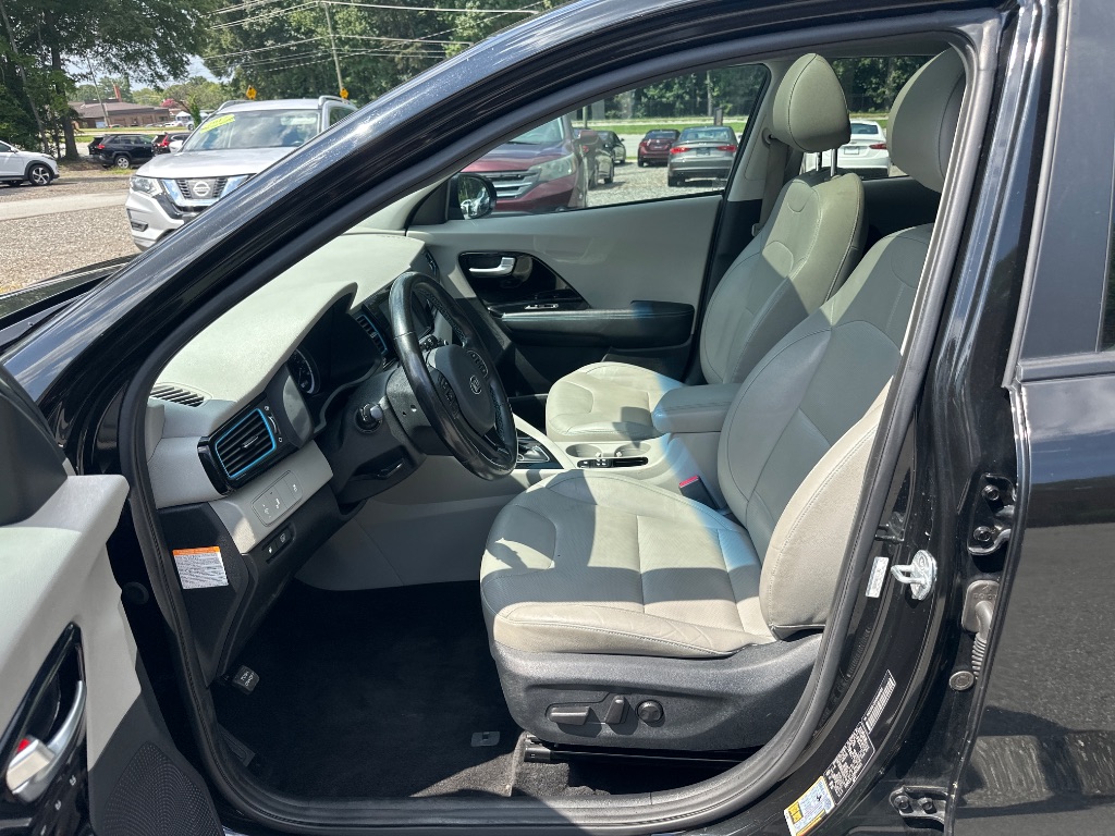 2017 Kia Niro - $11,499