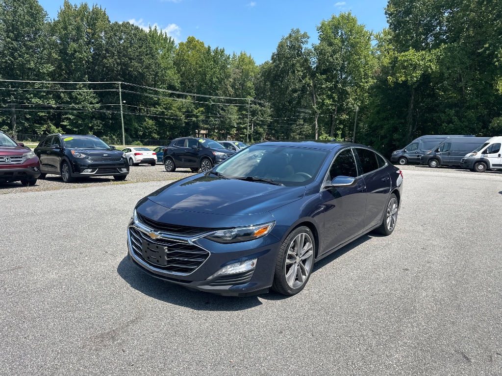 2022 Chevrolet Malibu - $13,999