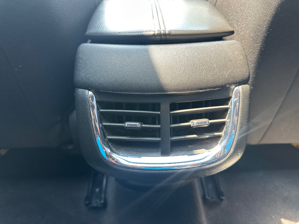 2022 Chevrolet Malibu - $13,999