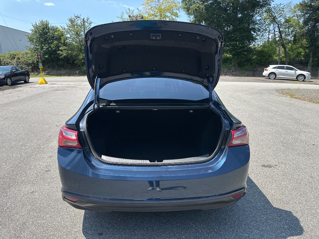 2022 Chevrolet Malibu - $13,999