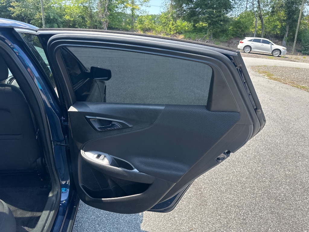 2022 Chevrolet Malibu - $13,999