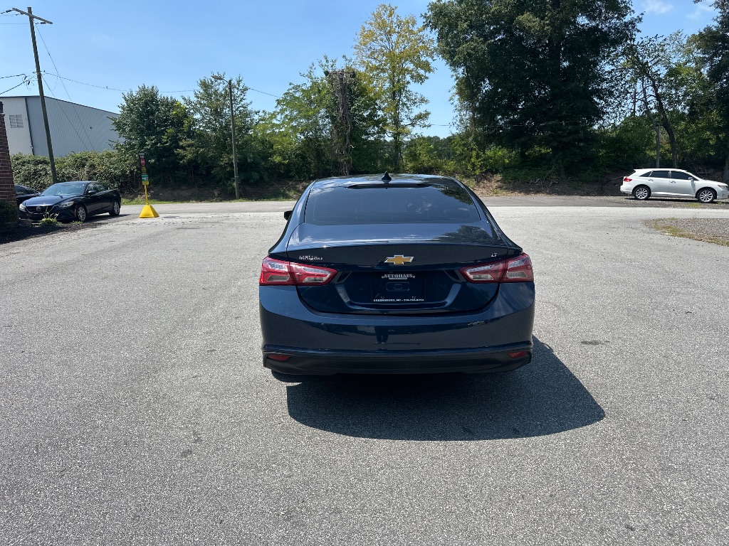 2022 Chevrolet Malibu - $13,999