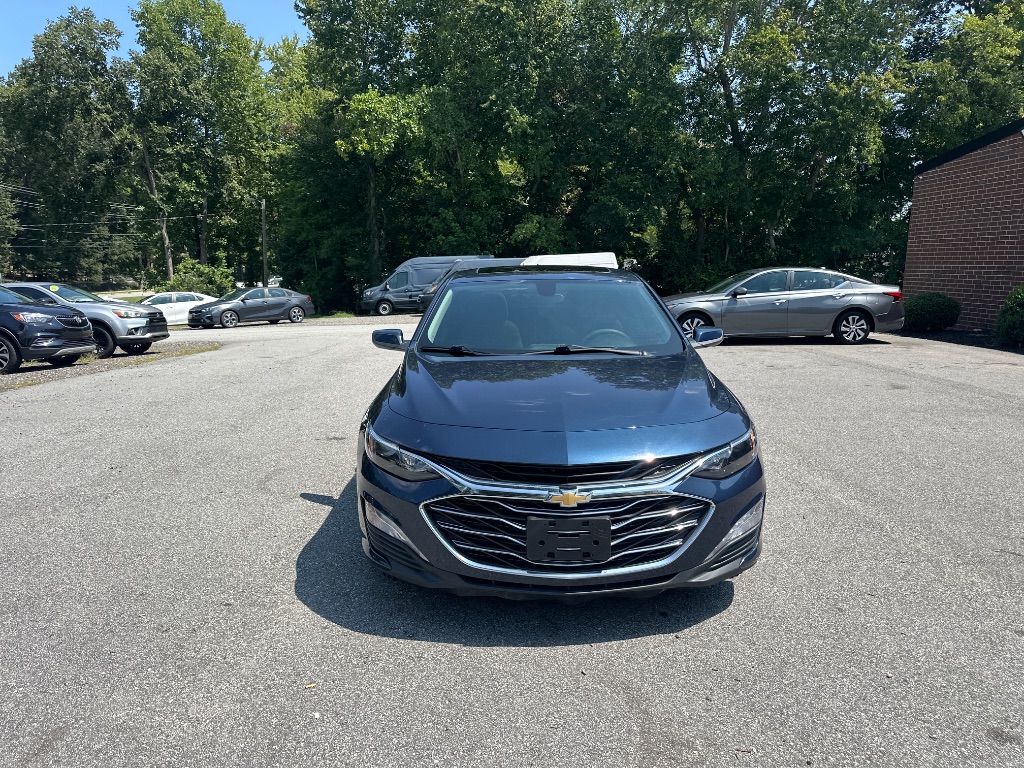 2022 Chevrolet Malibu - $13,999
