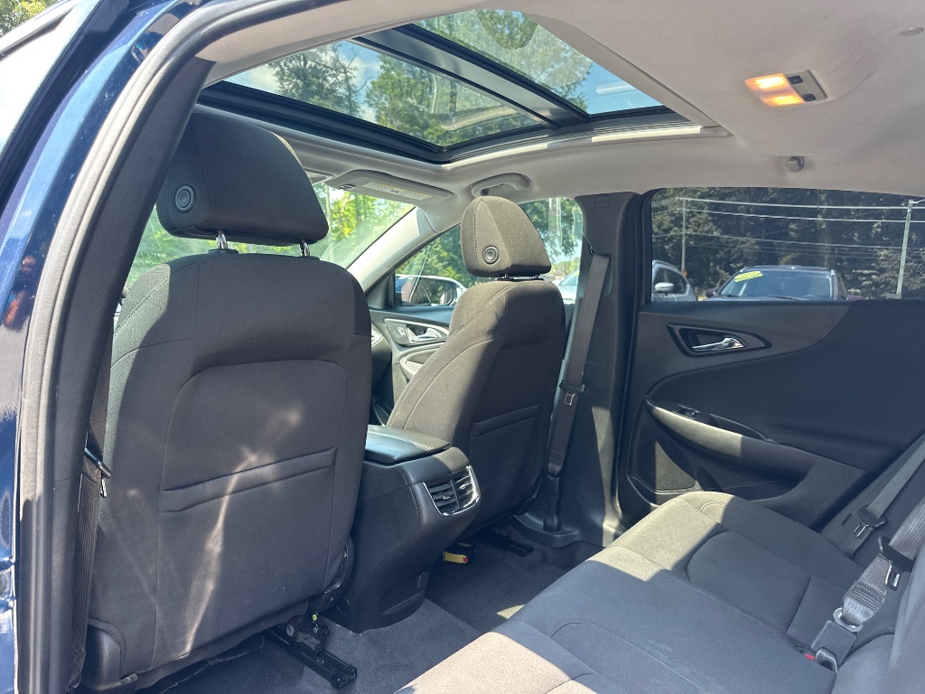 2022 Chevrolet Malibu - $13,999