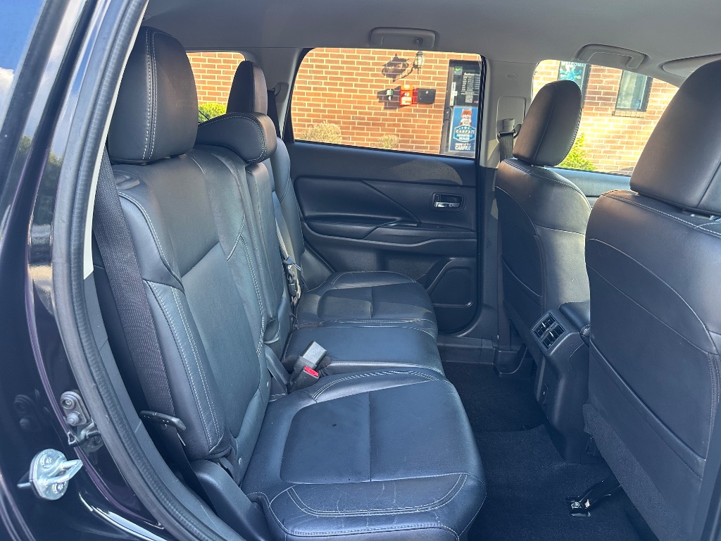 2020 Mitsubishi Outlander - $12,999