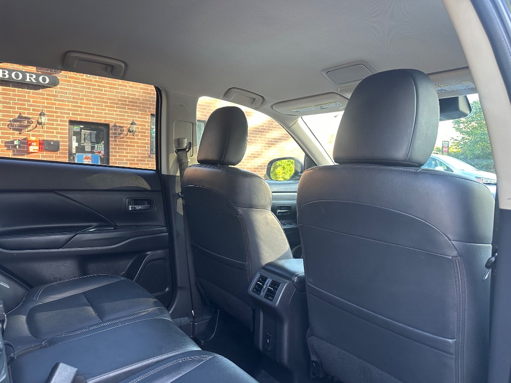 2020 Mitsubishi Outlander - $12,999