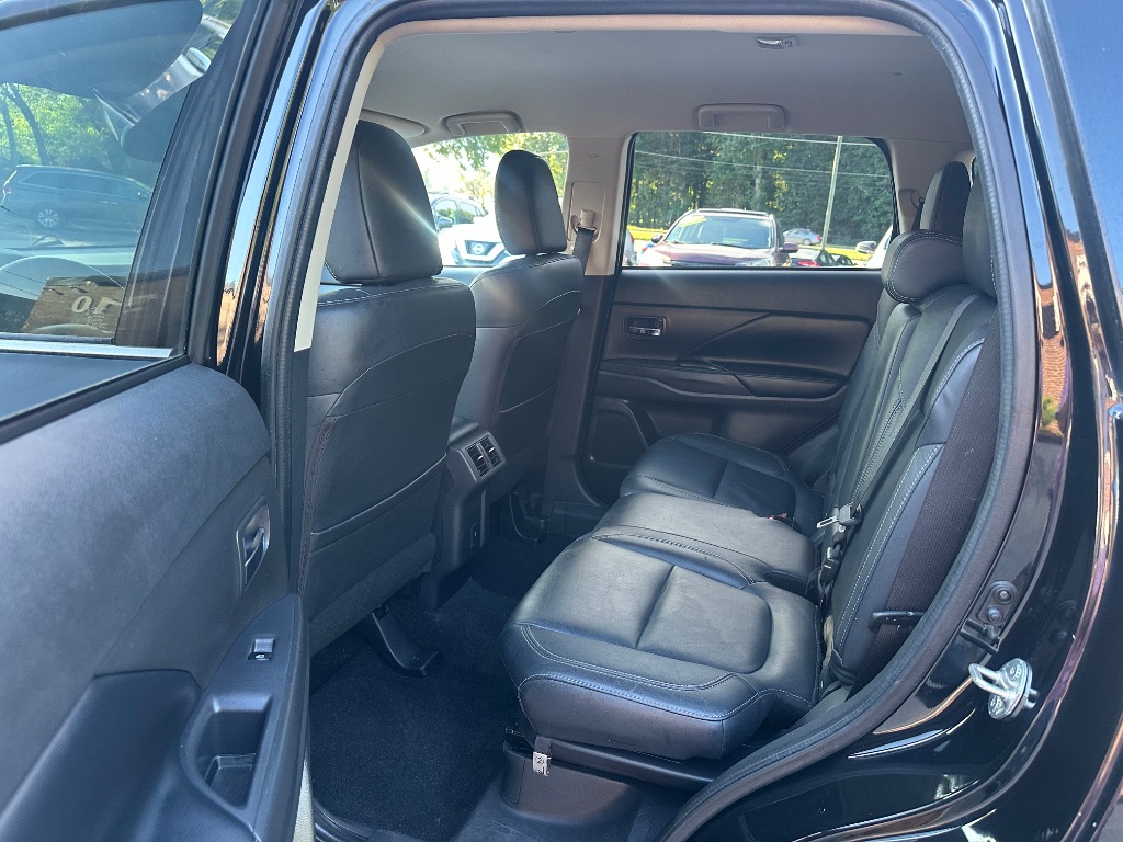 2020 Mitsubishi Outlander - $12,999
