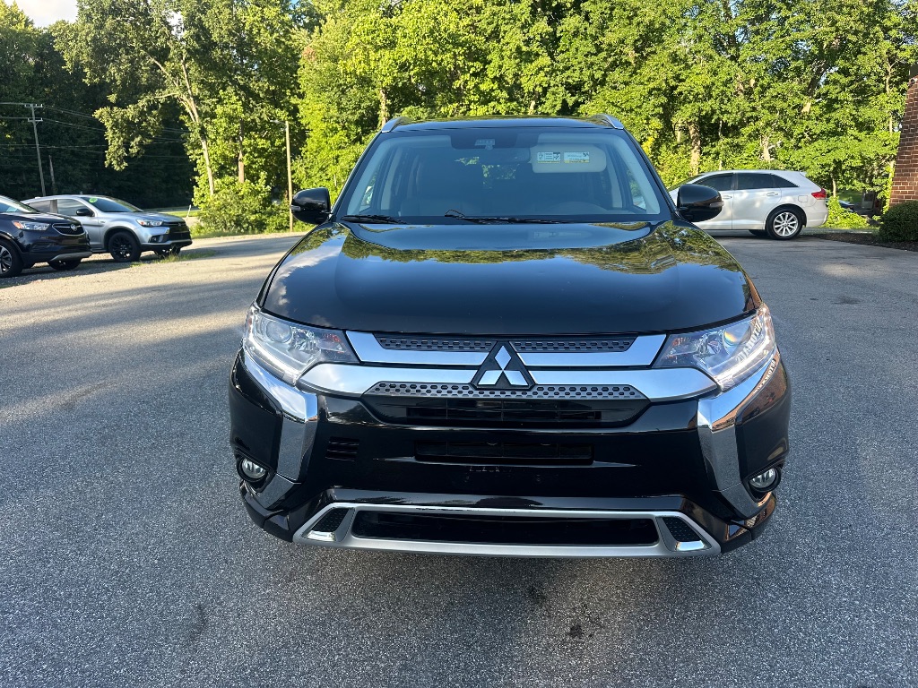 2020 Mitsubishi Outlander - $12,999