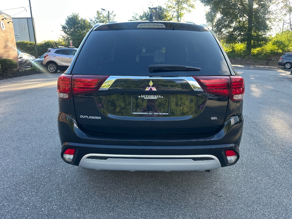 2020 Mitsubishi Outlander - $12,999