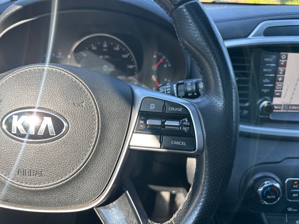 2020 Kia Sorento - $14,499