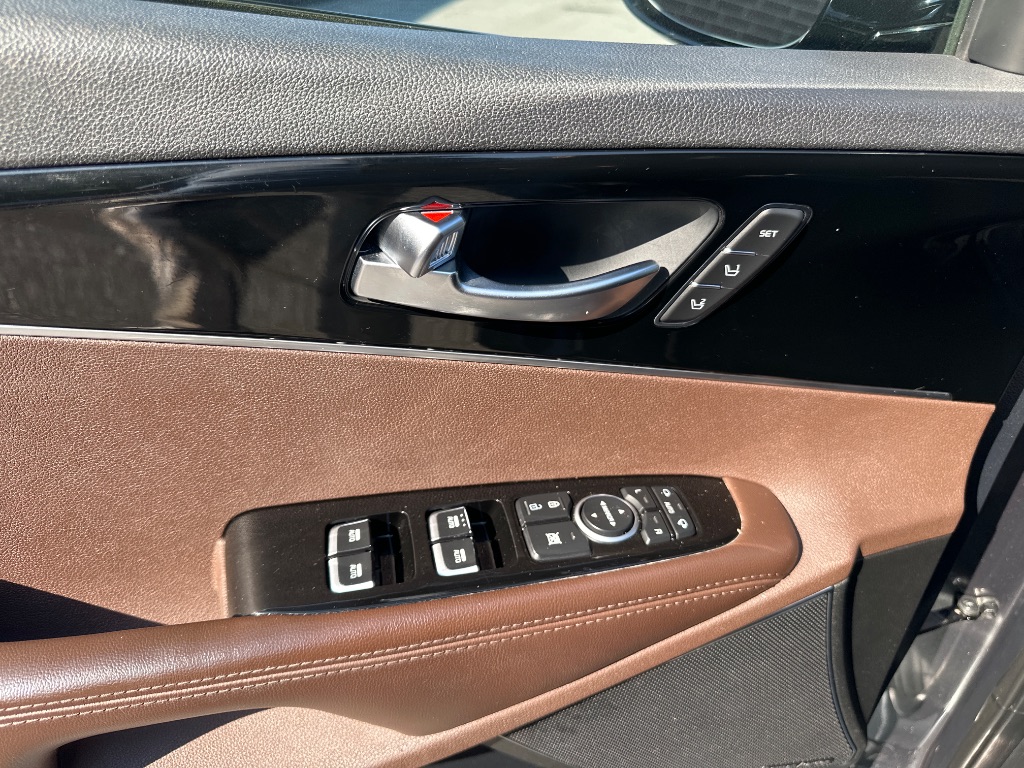 2020 Kia Sorento - $14,499
