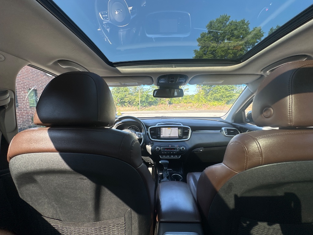 2020 Kia Sorento - $14,499
