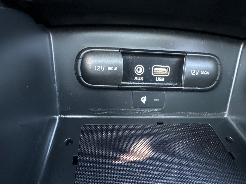 2020 Kia Sorento - $14,499