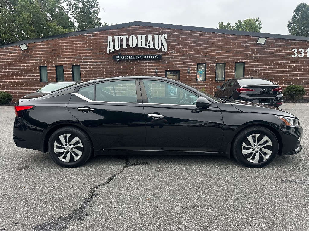 2020 Nissan Altima - $13,999