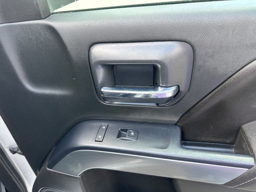 2016 Chevrolet Silverado - $13,999