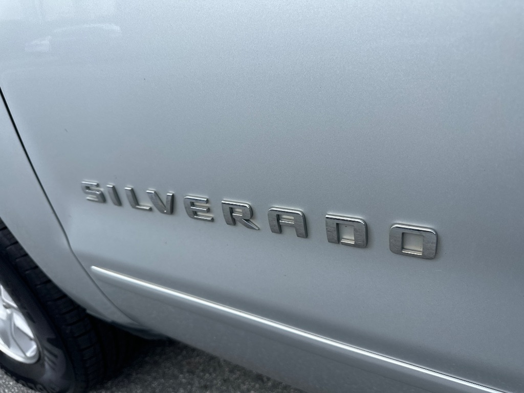 2016 Chevrolet Silverado - $13,999