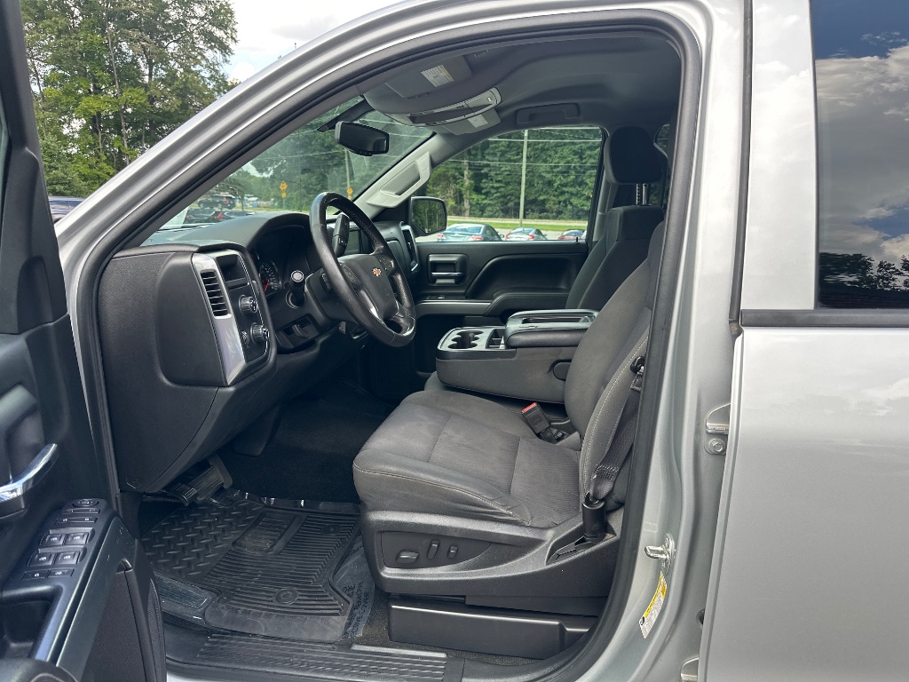 2016 Chevrolet Silverado - $13,999